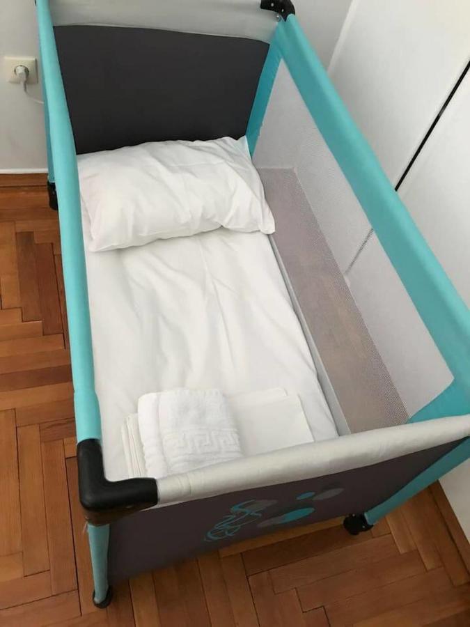 2Bdr Boutique Full Apt In Plaka Atenas Exterior foto
