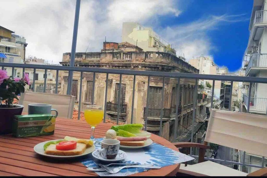 2Bdr Boutique Full Apt In Plaka Atenas Exterior foto