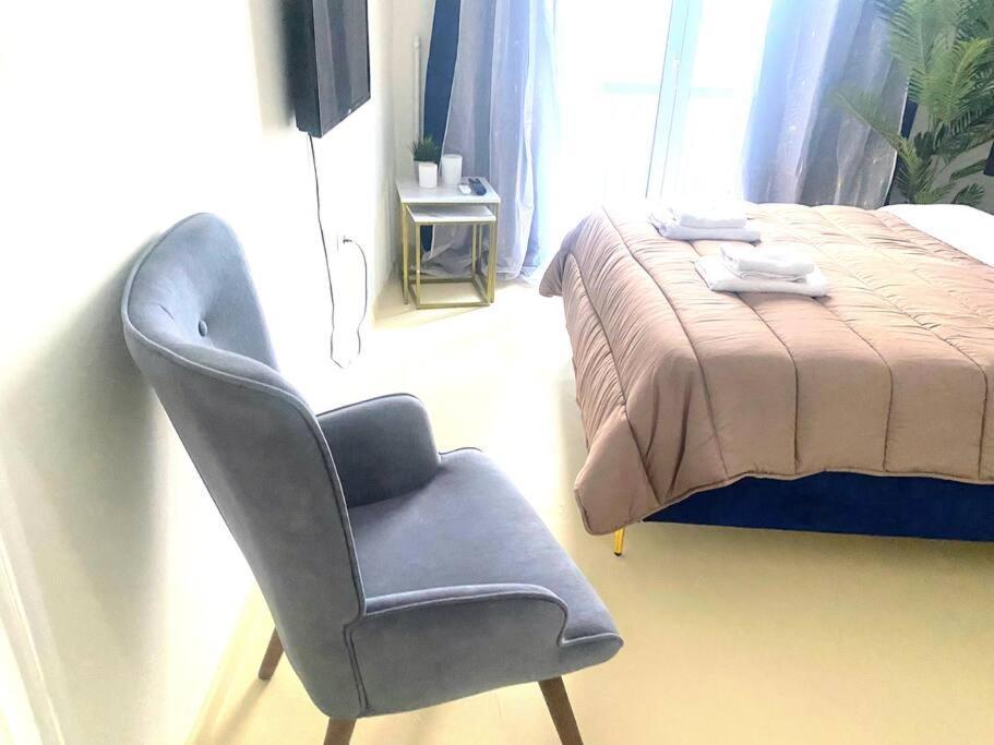 2Bdr Boutique Full Apt In Plaka Atenas Exterior foto