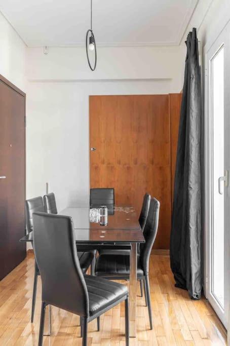 2Bdr Boutique Full Apt In Plaka Atenas Exterior foto