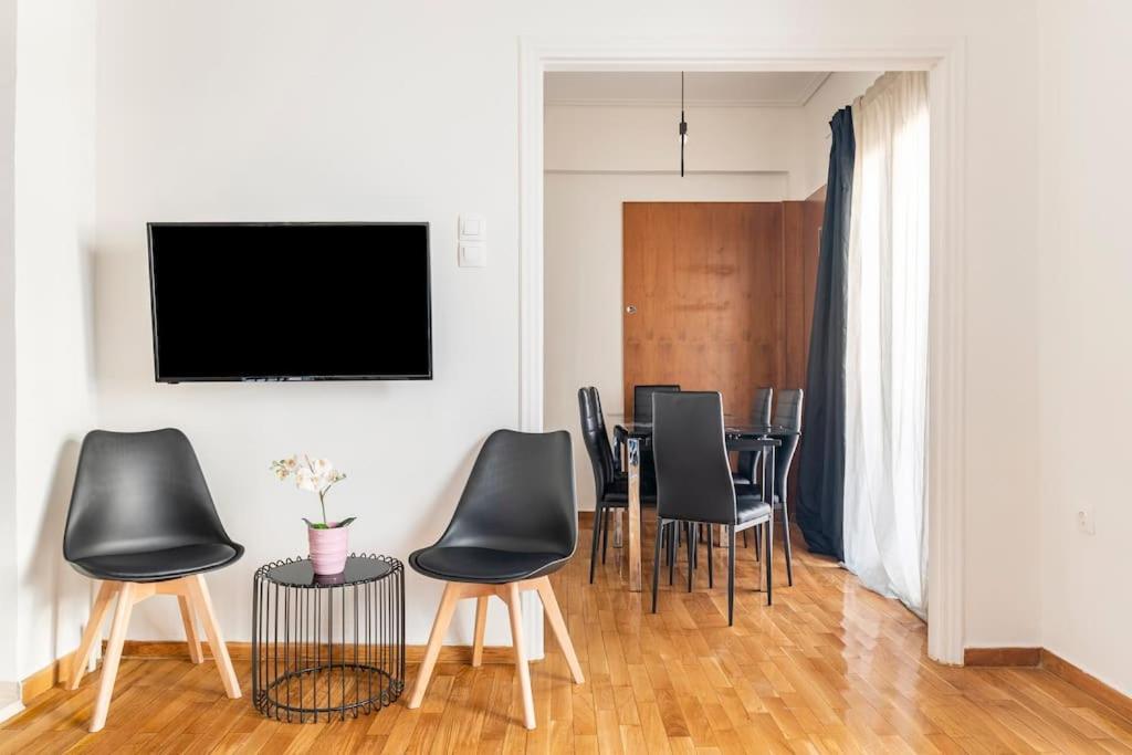 2Bdr Boutique Full Apt In Plaka Atenas Exterior foto